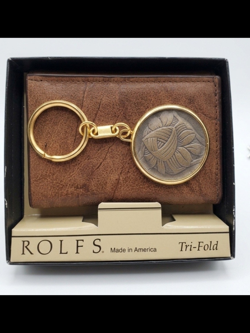 NIB- Vintage Tri-Fold Wallet and Keychain Set